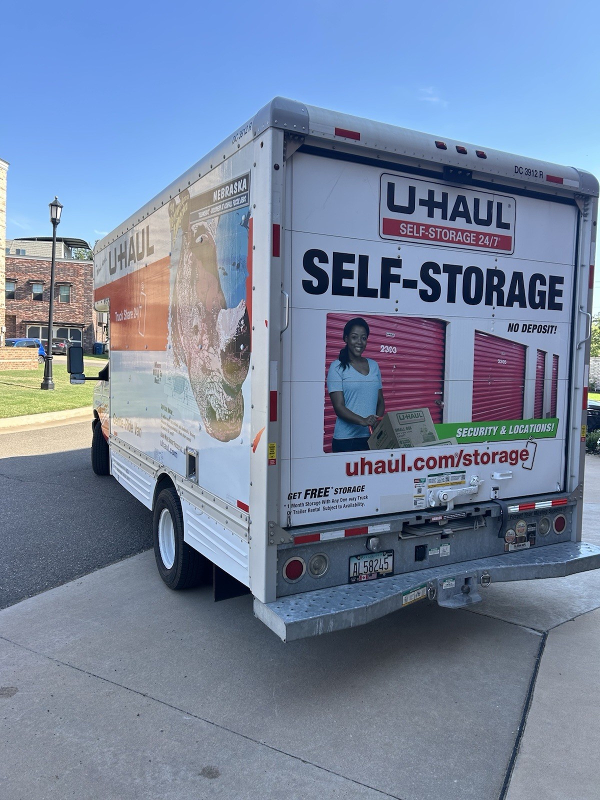 🚚 Labor Only Moving Services – Strong, Reliable Movers in OKC 💪