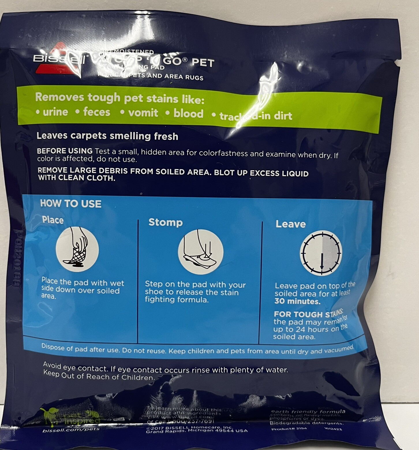 Bissell Stomp ‘N Go Pet Lifting Pads + Oxy for Stain Removal on Carpet 4 Pack