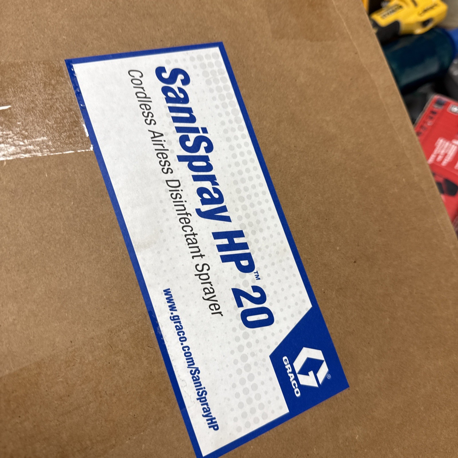 Graco SaniSpray HP 20 Cordless Handheld Airless Disinfectant Sprayer – 25R791