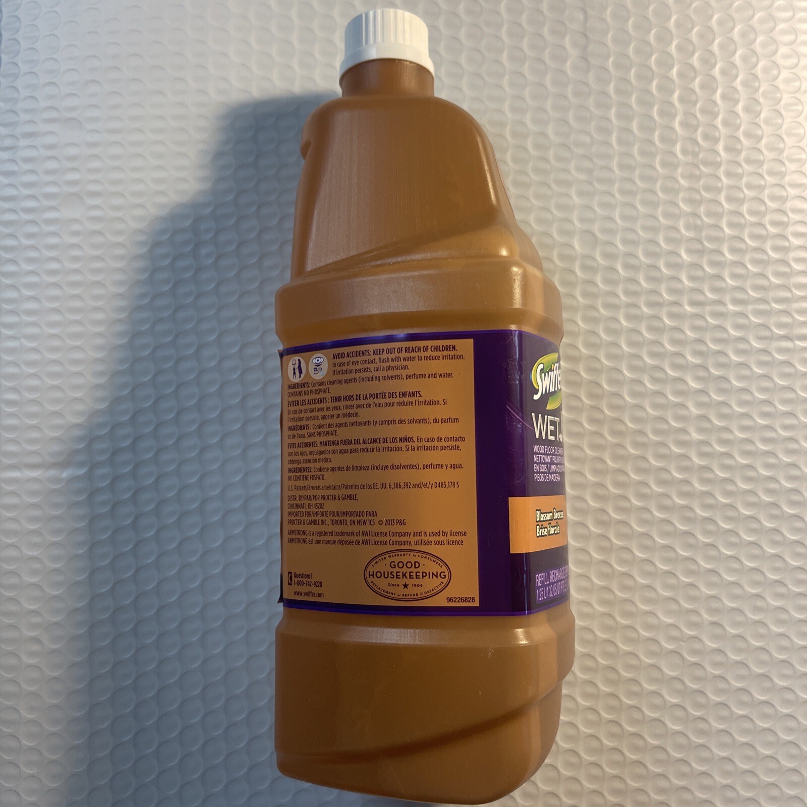 Procter & Gamble 23682 Swiffer WetJet Wood Floor Cleaner 1.25L
