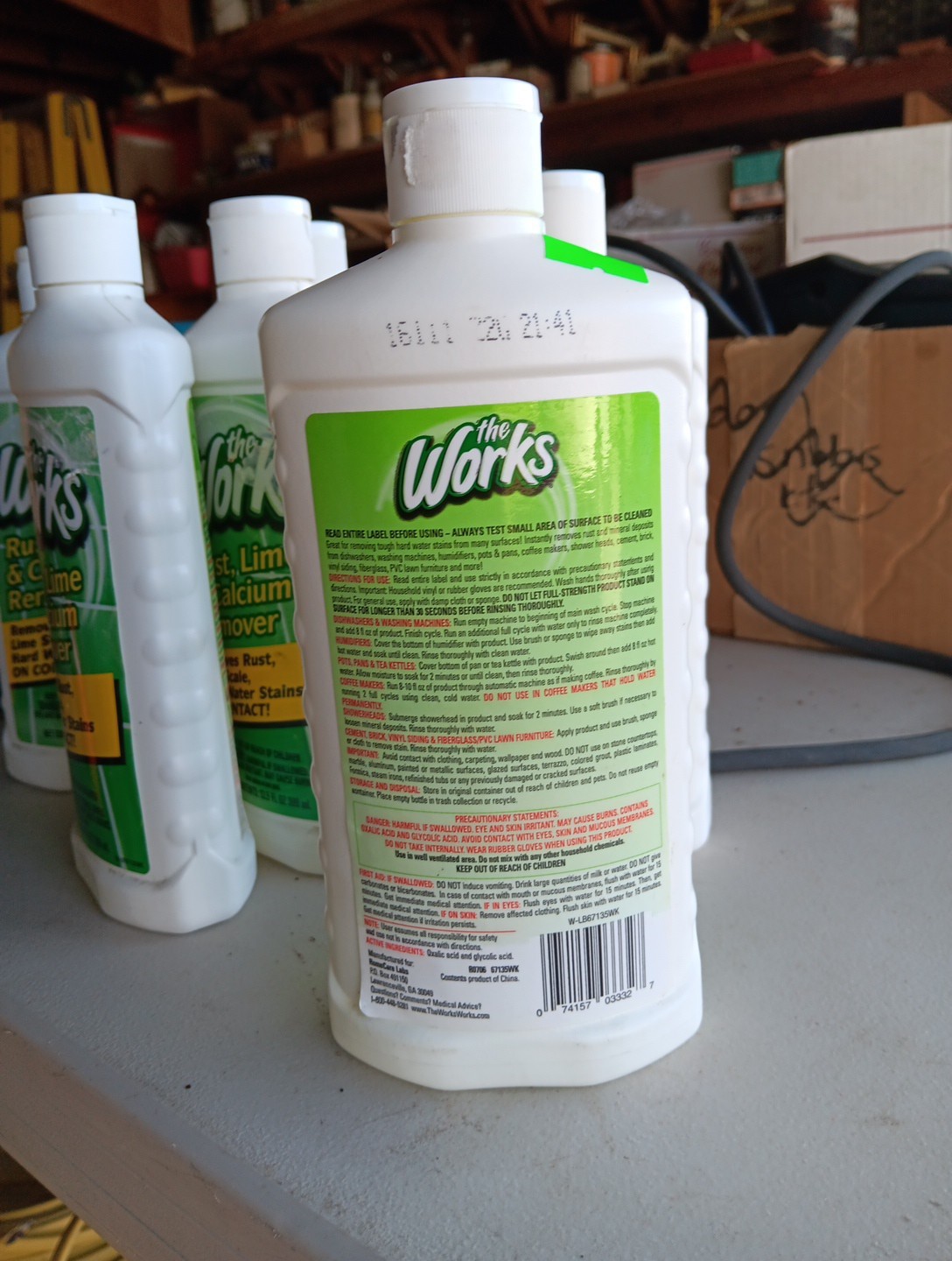 (1) The Works Rust Lime And Calcium Remover 13.5oz