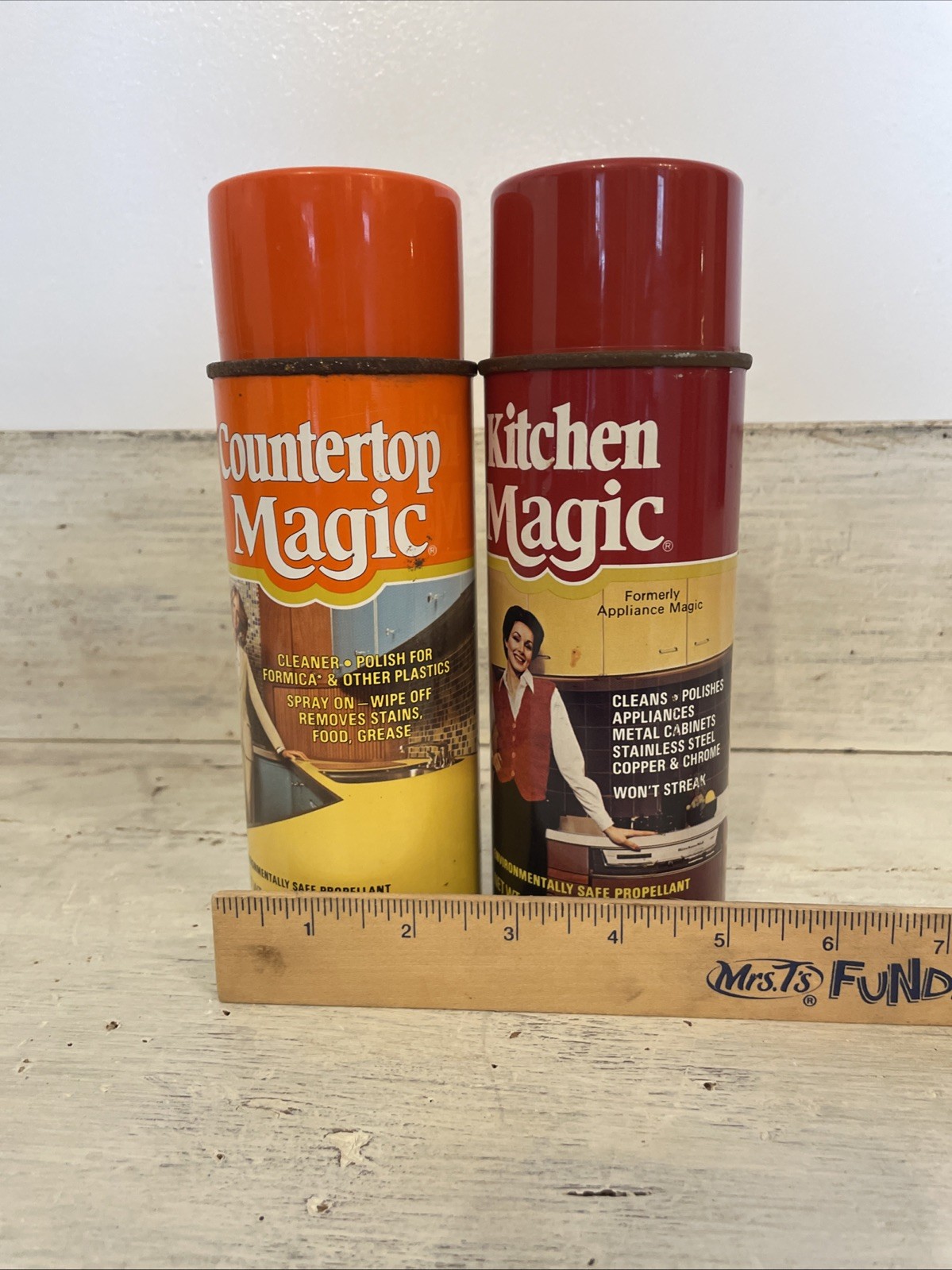 2 Vtg 80’s Cleaning Spray Can Countertop & Kitchen Magic Discontinued Retro Prop