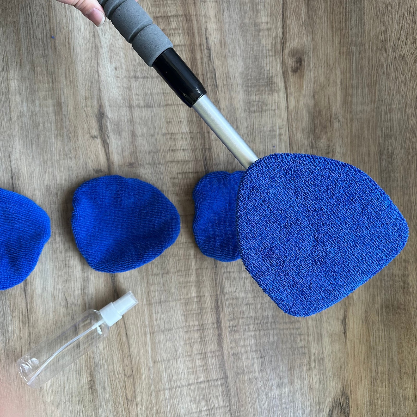 NEW Windshield Cleaner Wand Microfiber Car Inside Window Cleaning Tool Anti Fog