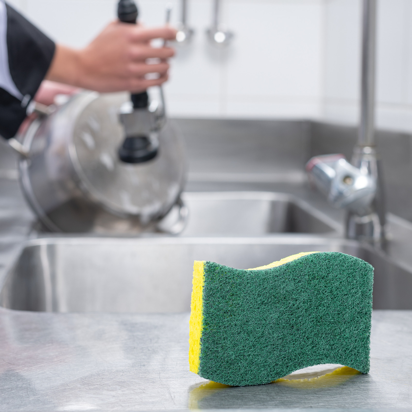 Scotch-Brite Heavy Duty Scrub Sponges: (Yellow and Green) [36-pack]