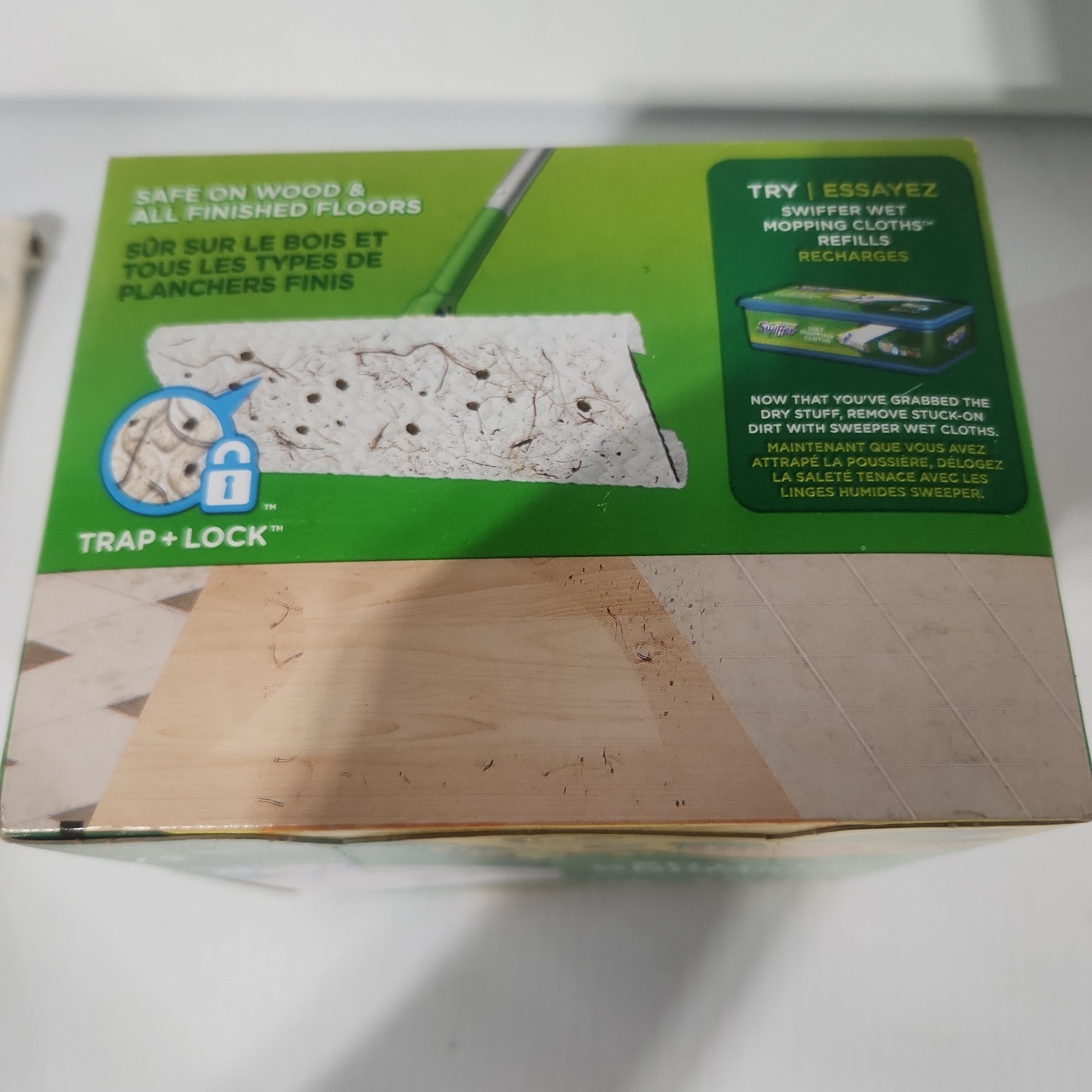 Box of 37 Swiffer Dry Sweeping Cloths – Gain Scented – 8.0″ x 10.4″ – NEW