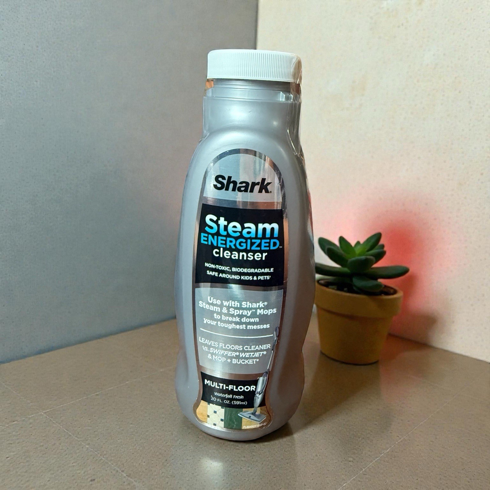 Shark Hard Floor Cleanser Multi-Floor 20oz Waterfall Fresh Biodegradable New !