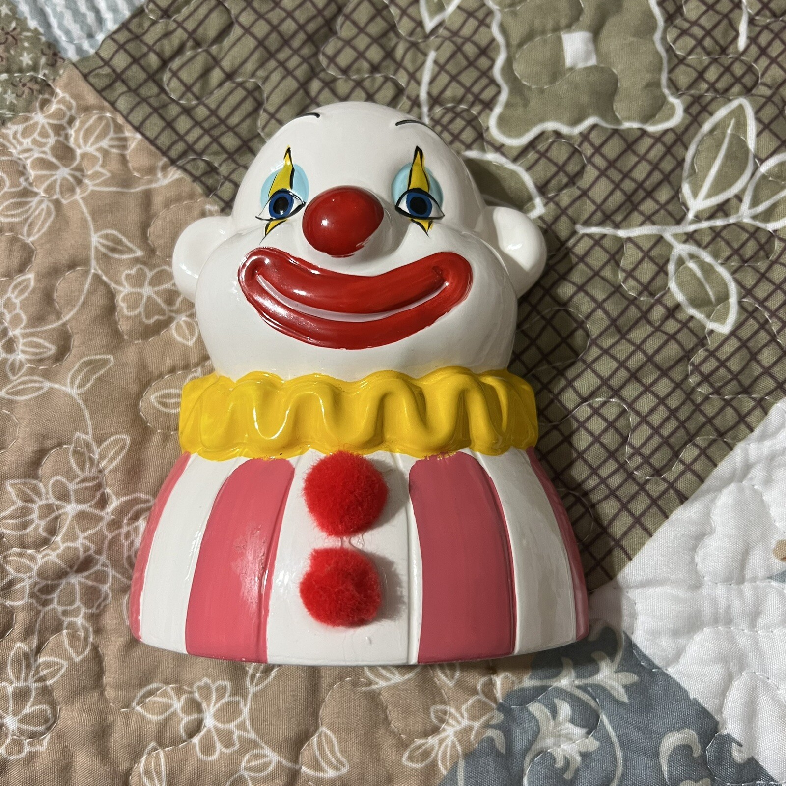 Vintage CLOWN Furniture Duster Ceramic Holder Trippies Inc Pink Duster