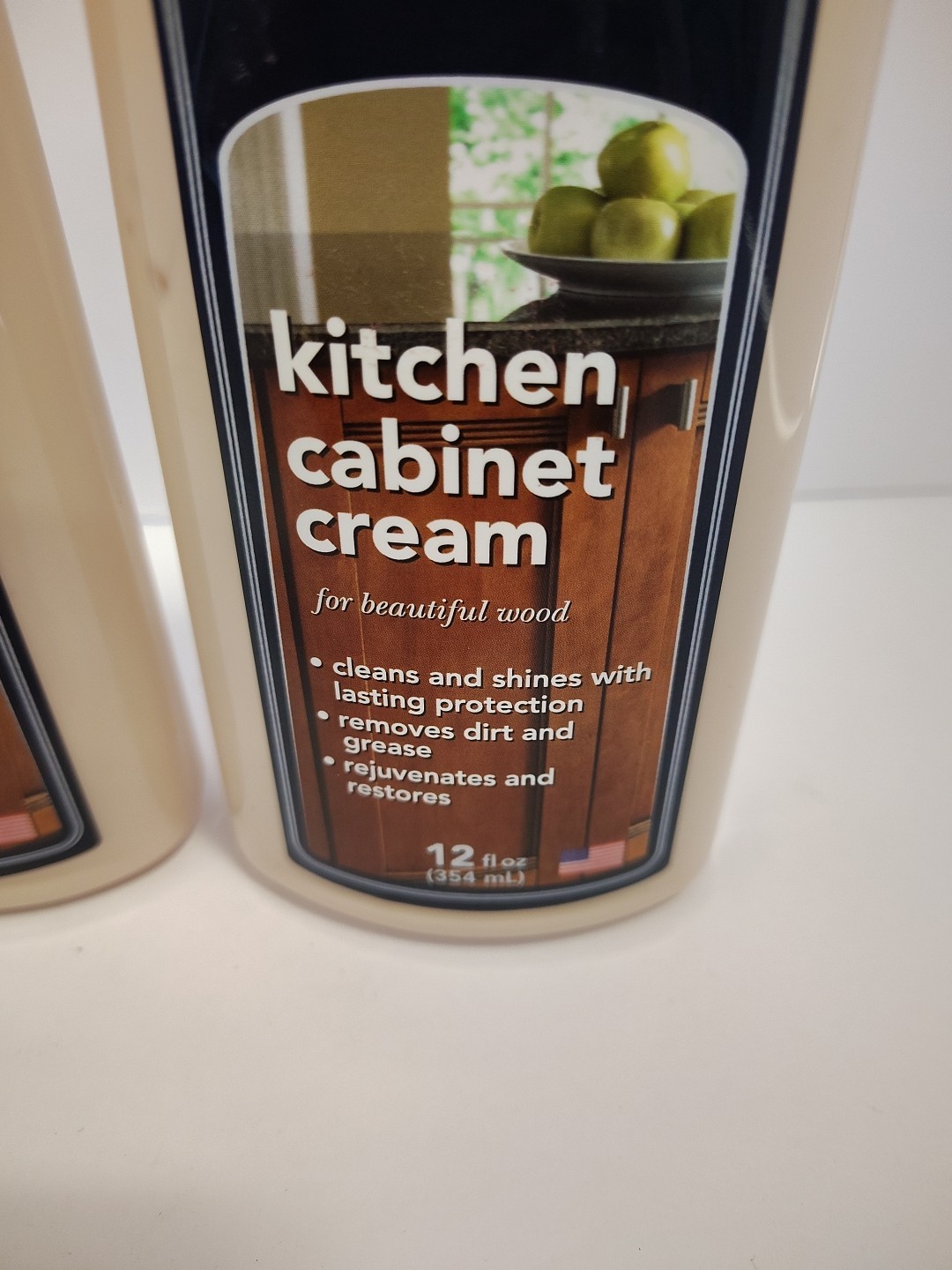 2 Pack Thomasville Kitchen Cabinet Cream For Wood Cleans Shines Protects 12oz