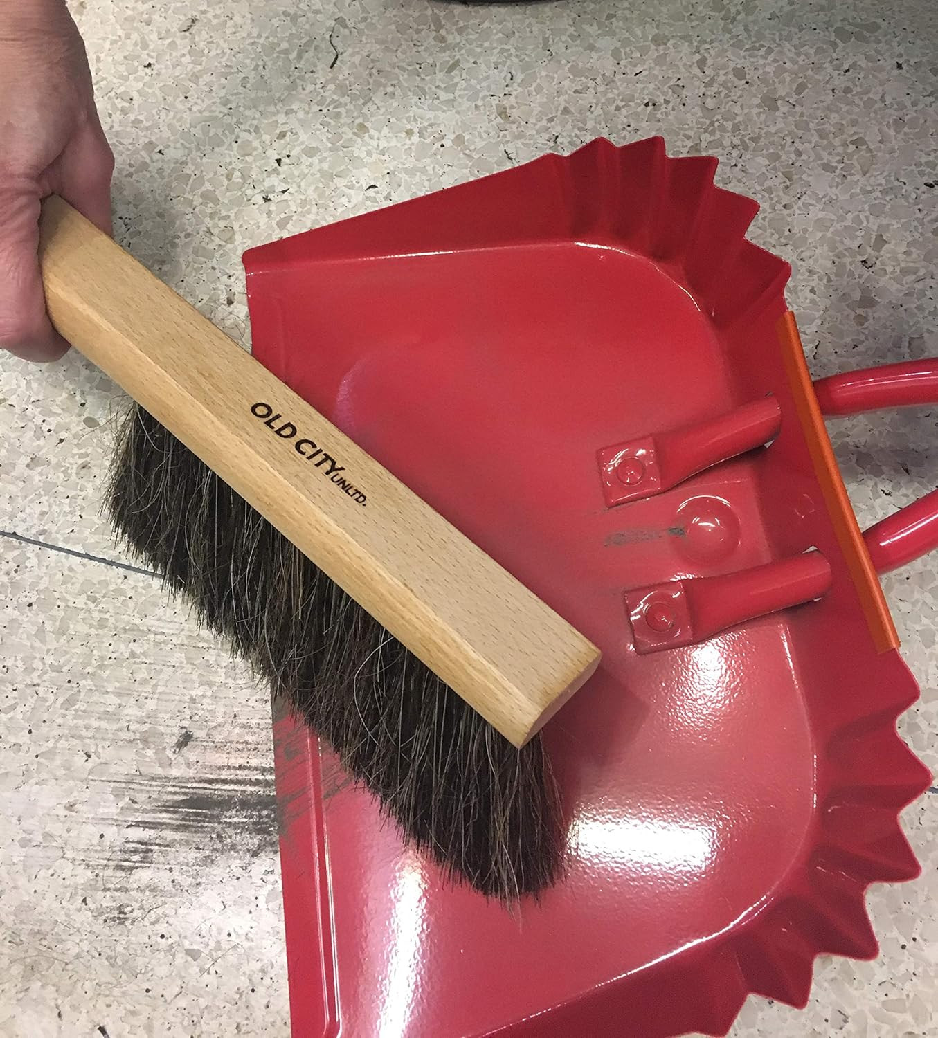 Dustpan Bench Woodworking Brush-USA 13 inch Horsehair Brushes are Used for Count