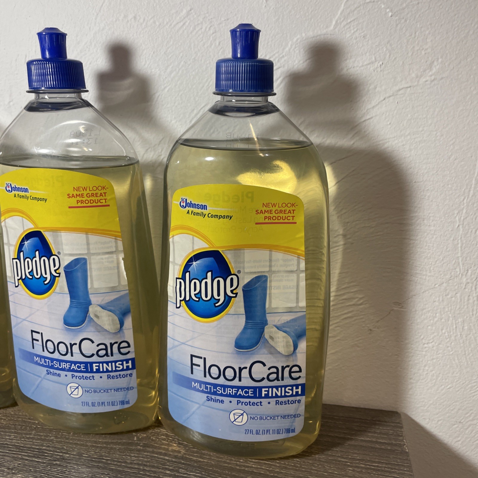 Lot Of 4 PLEDGE Floor Care Multi Surface Finish 27 oz Shine Protect Restore Open