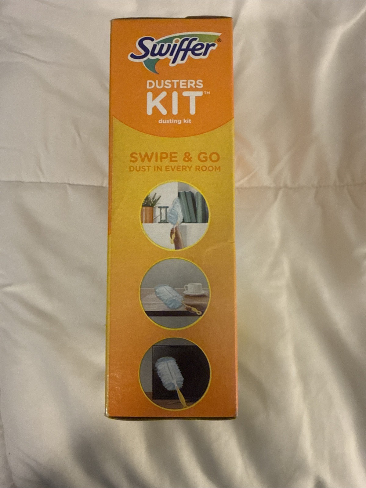 Swiffer Dusters Starter Kit, Kit Includes 1 Handle and 5 Dusters Brand New / Box