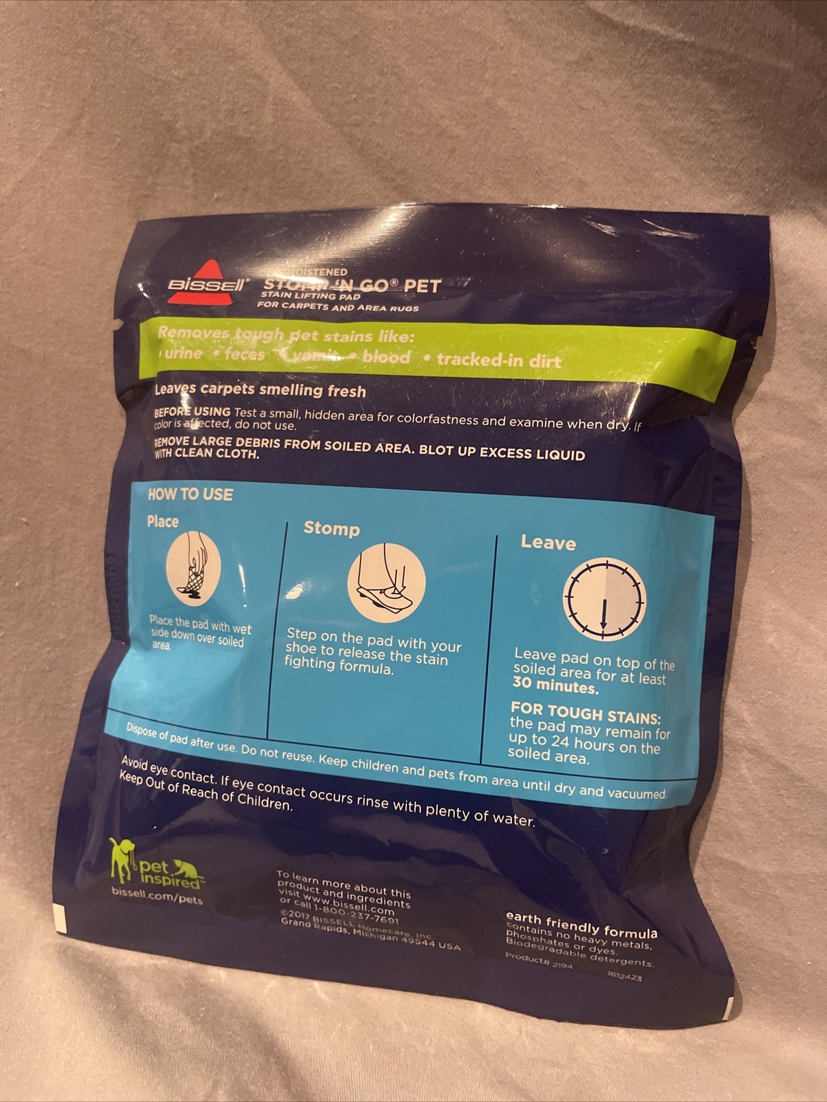 Bissell Stomp ‘N Go Pet Lifting Pad + Oxy for Stain Removal on Carpet & Rugs