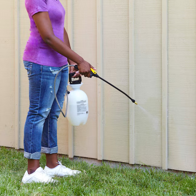 JOMAX 128-fl oz House and Siding Concentrated Outdoor Cleaner