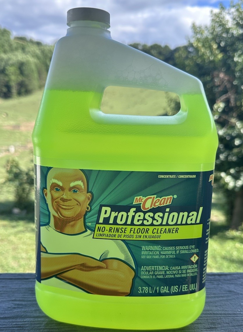 Floor Cleaner from Mr. Clean Professional, No-Rinse Ready to Use Cleaner 3.78 L