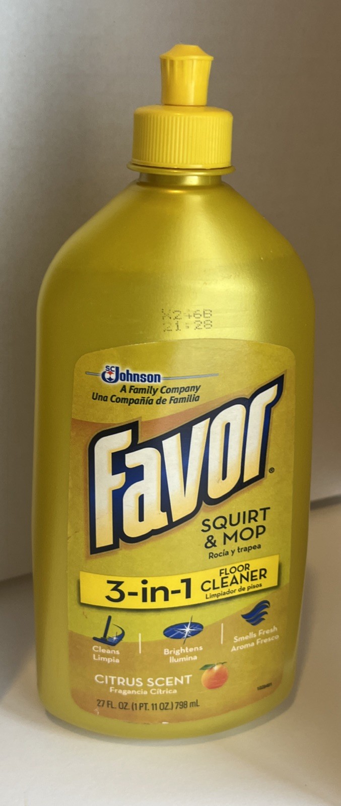 Favor 3-in-1 Floor Cleaner Citrus Scent 27 Ounce Full Bottle