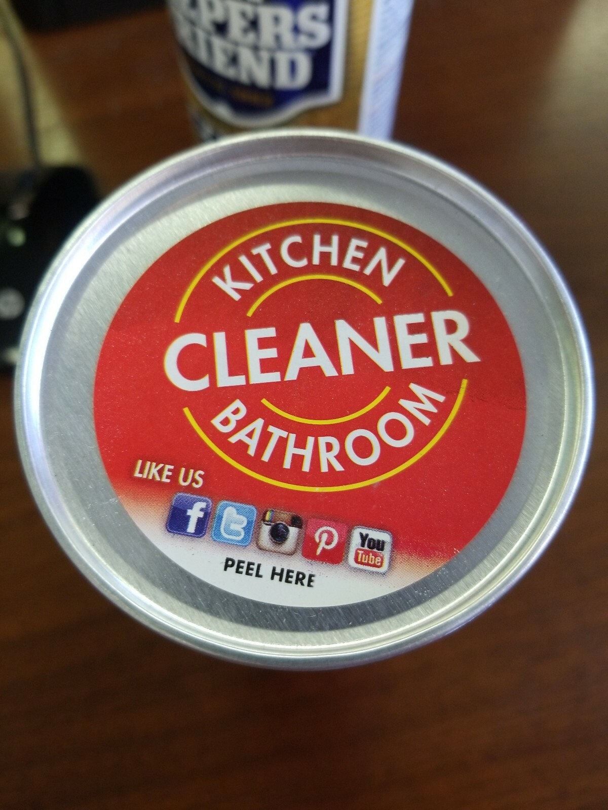BAR KEEPERS FRIEND MULTI-PURPOSE CLEANSER PORCELAIN/METAL 21 oz SHIPS PRIORITY