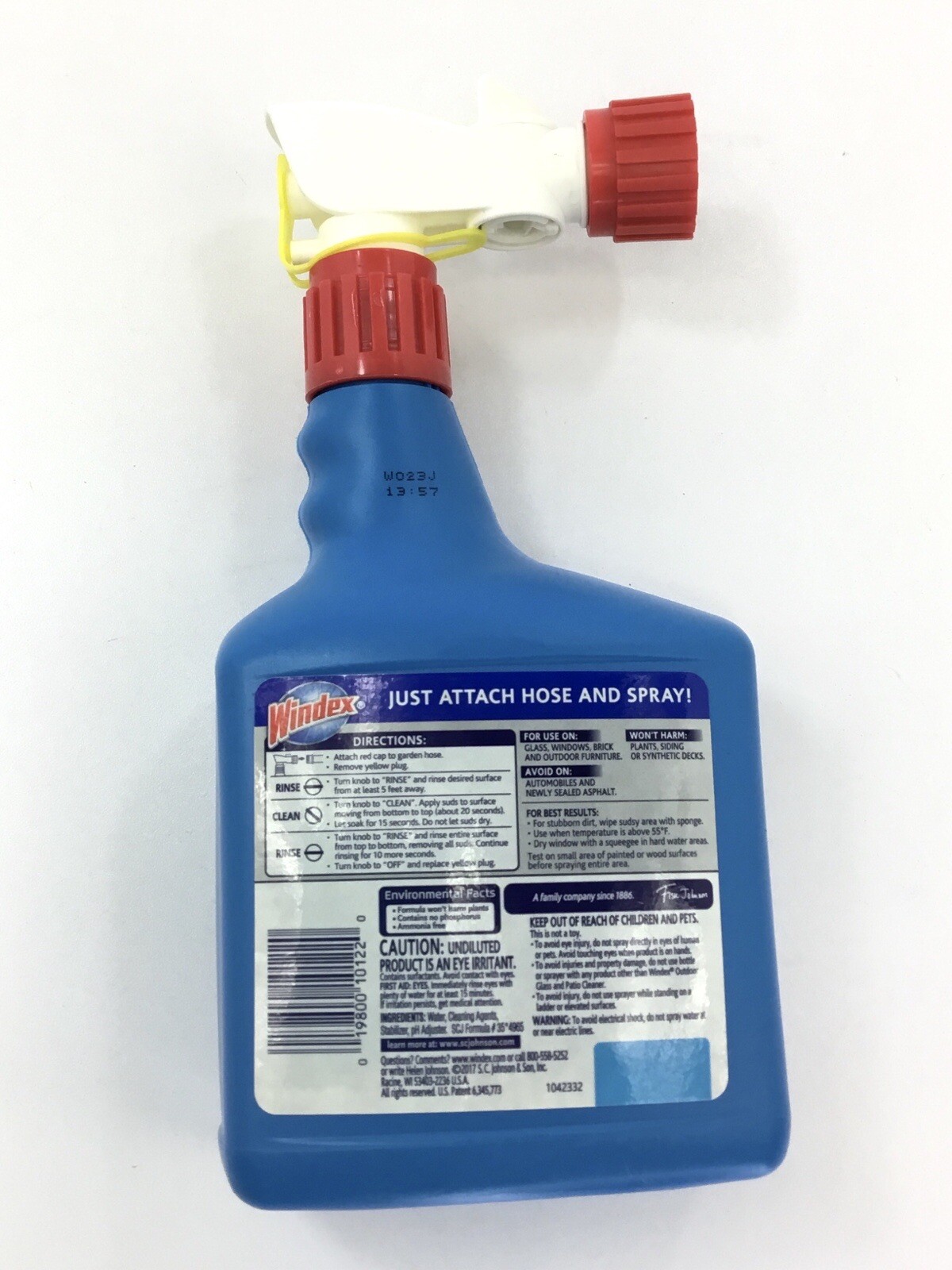 Windex Outdoor Glass & Patio Cleaner, 32oz Streak Free Shine Attaches to hose