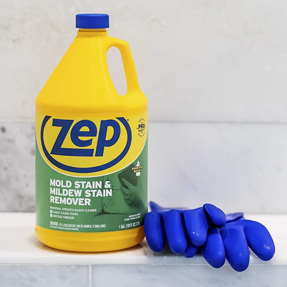 Zep Mold Stain and Mildew Stain Remover 1 Gal (Case of 4) & Bleach Resistant