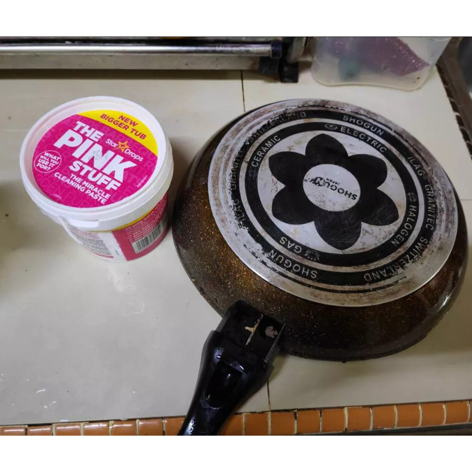 The Pink Stuff The Miracle Cleaning Paste, All-Purpose Cleaner (850g), NEW