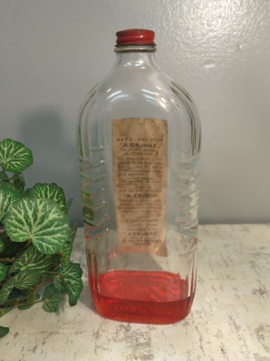 Vintage Mid Century Bottle Of Radiant Fine Furniture Polish Boyle Midway Red