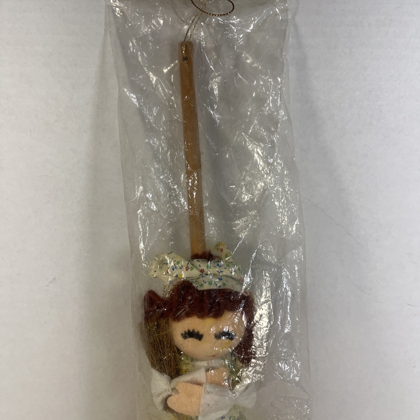George Good Minnie Duster Cleaning Dusting Tool Vtg