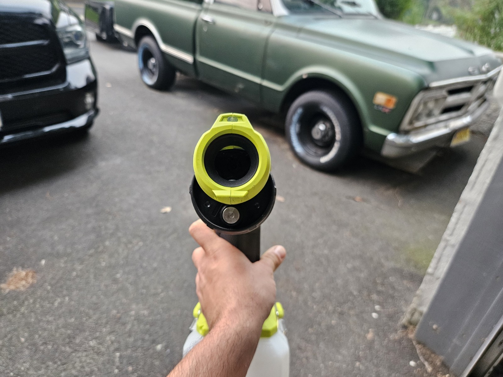 RYOBI ONE+ 18V Cordless Handheld Electrostatic Sprayer (Tool Only)