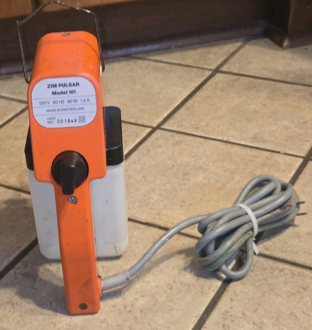 ZIM PULSAR MODEL 101 Electric Textile Spot Cleaning Spray Gun 110V – Estate Find