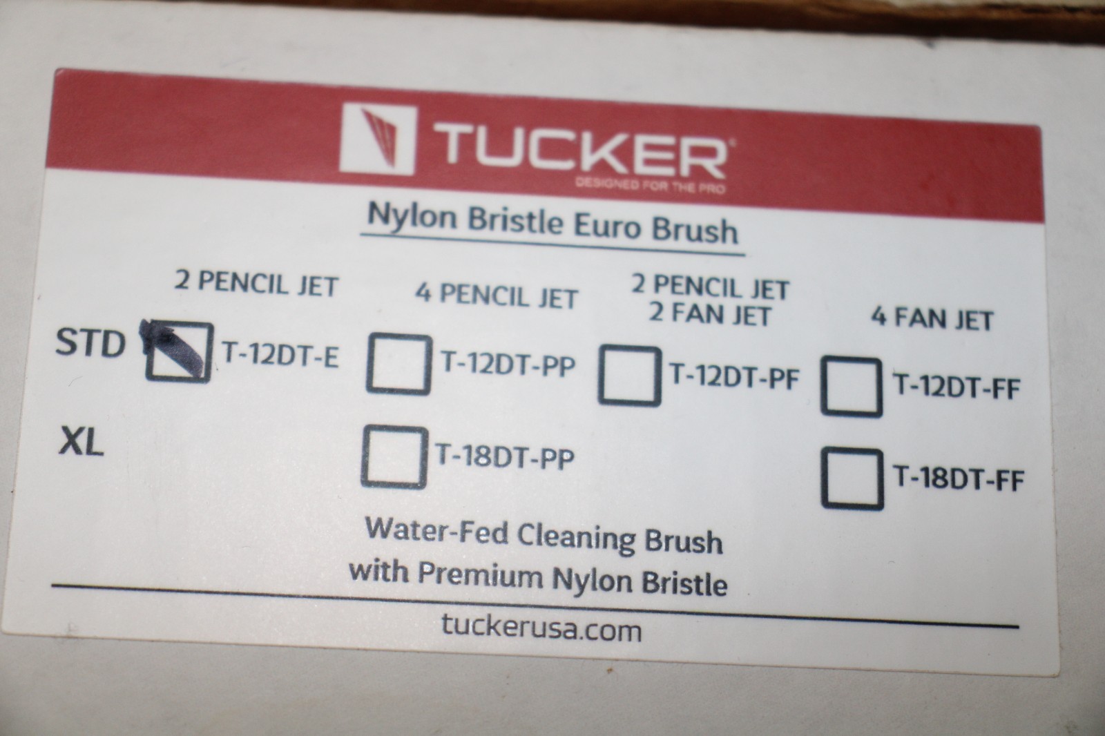 TUCKER Nylon Bristle Euro Brush 2 Pencil Jet STD-T12DT-E “BRAND NEW”