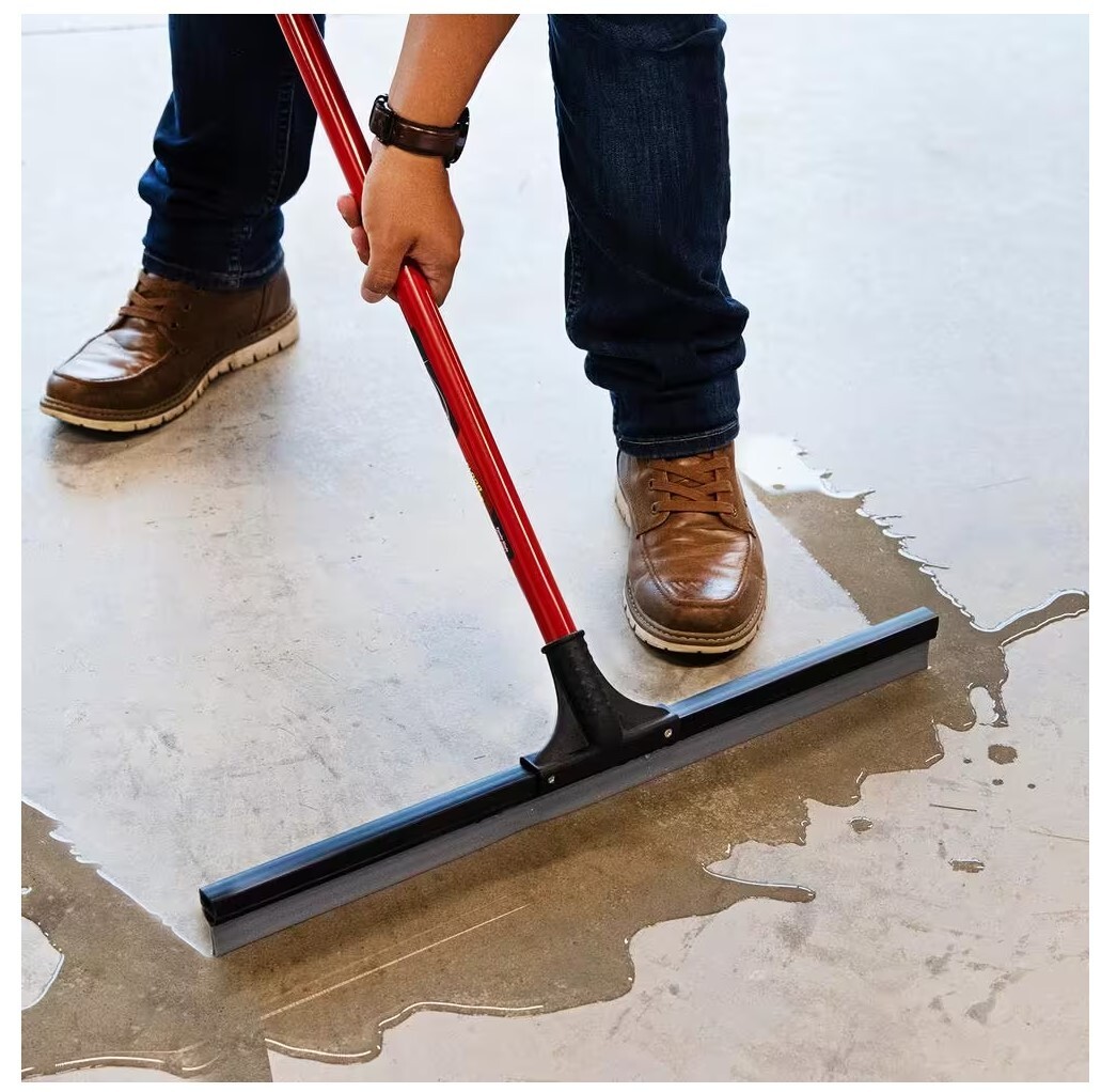 Libman 24 in. Multi-Surface Rubber Floor Squeegee With Steel Handle, Pack of 2