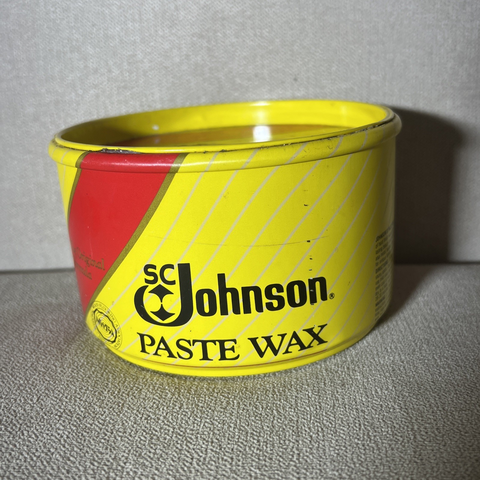 SC Johnson Paste Wax Original Formula Container 1 Lb 80-85% Full
