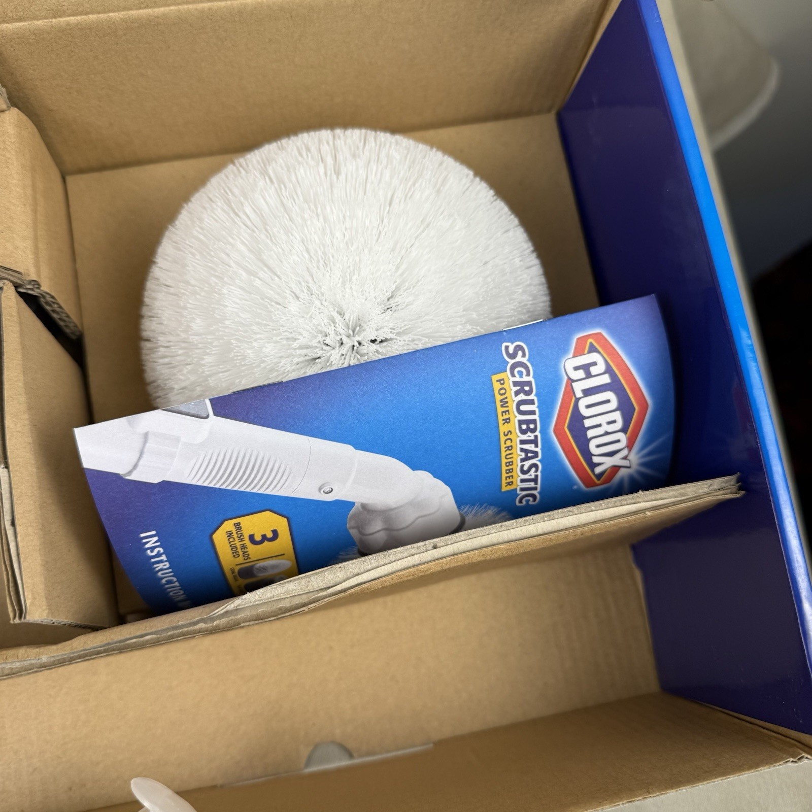 Clorox Deluxe Scrubtastic Power Scrubber 39″ Reach 3 Brush Heads Rechargeable