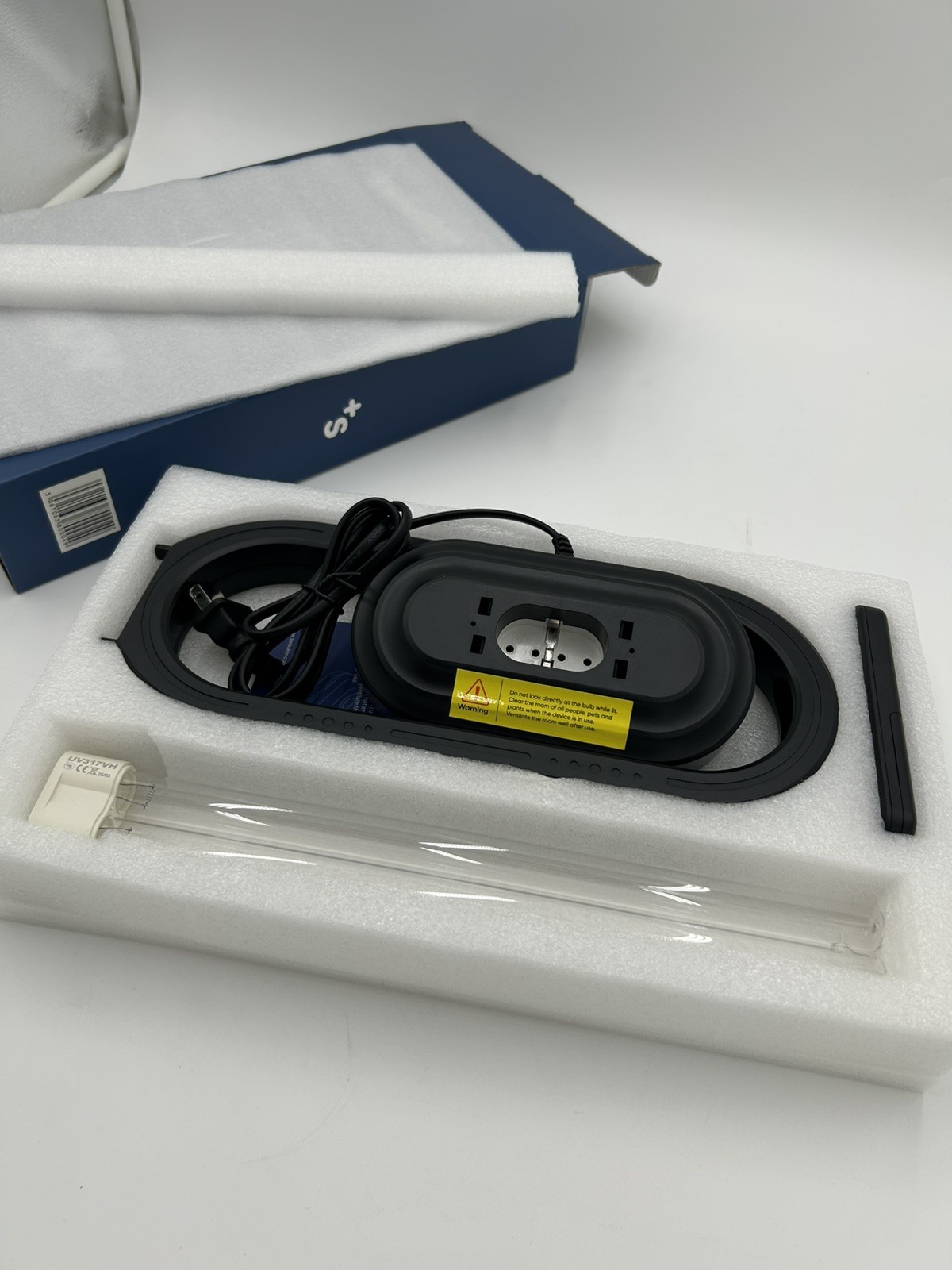 HaloUV Swissker by Swissklip Home Disinfection Device With Remote New Open Box