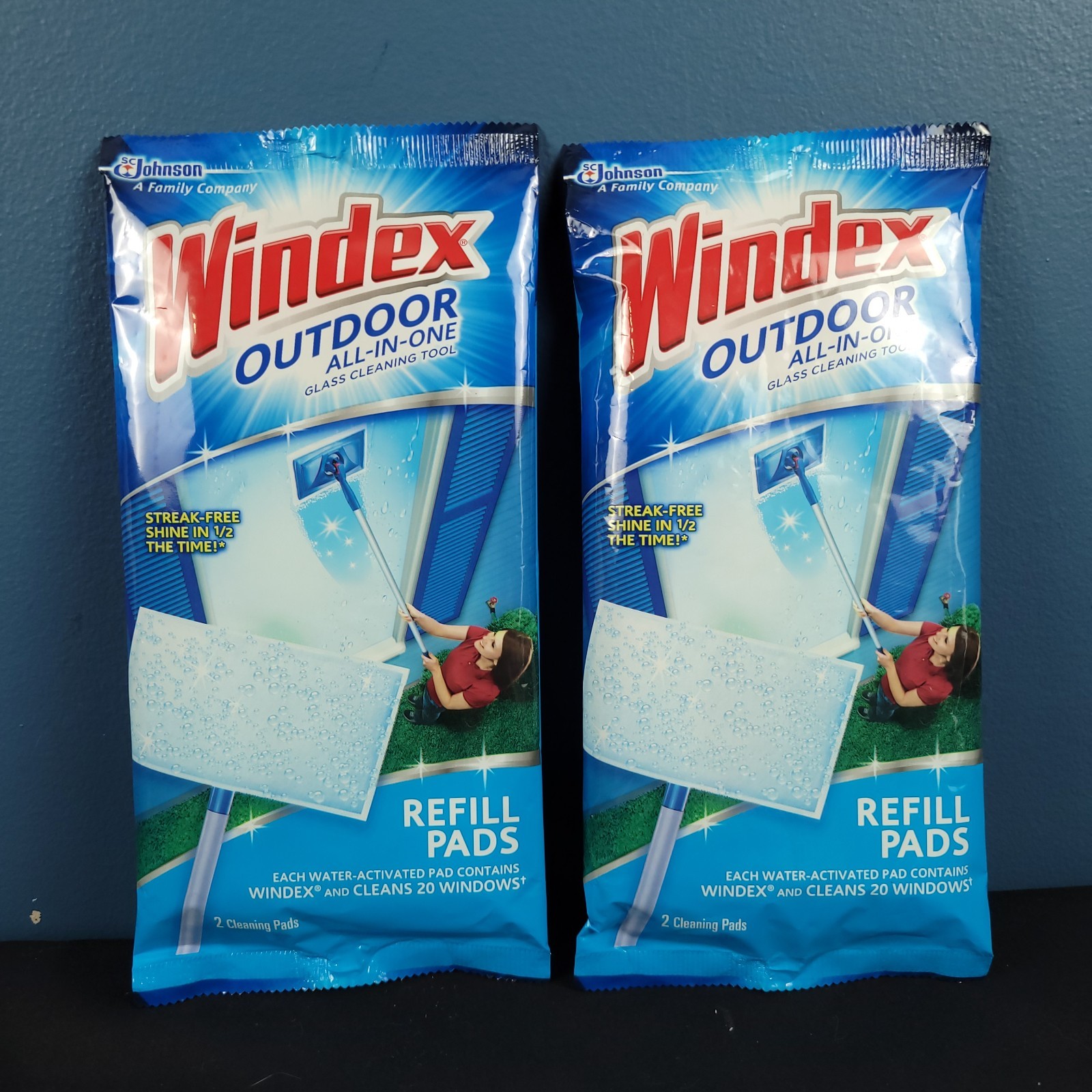 Lot of 2 packs Windex Outdoor Glass Cleaner Refill pads 4 total discontinued NOS