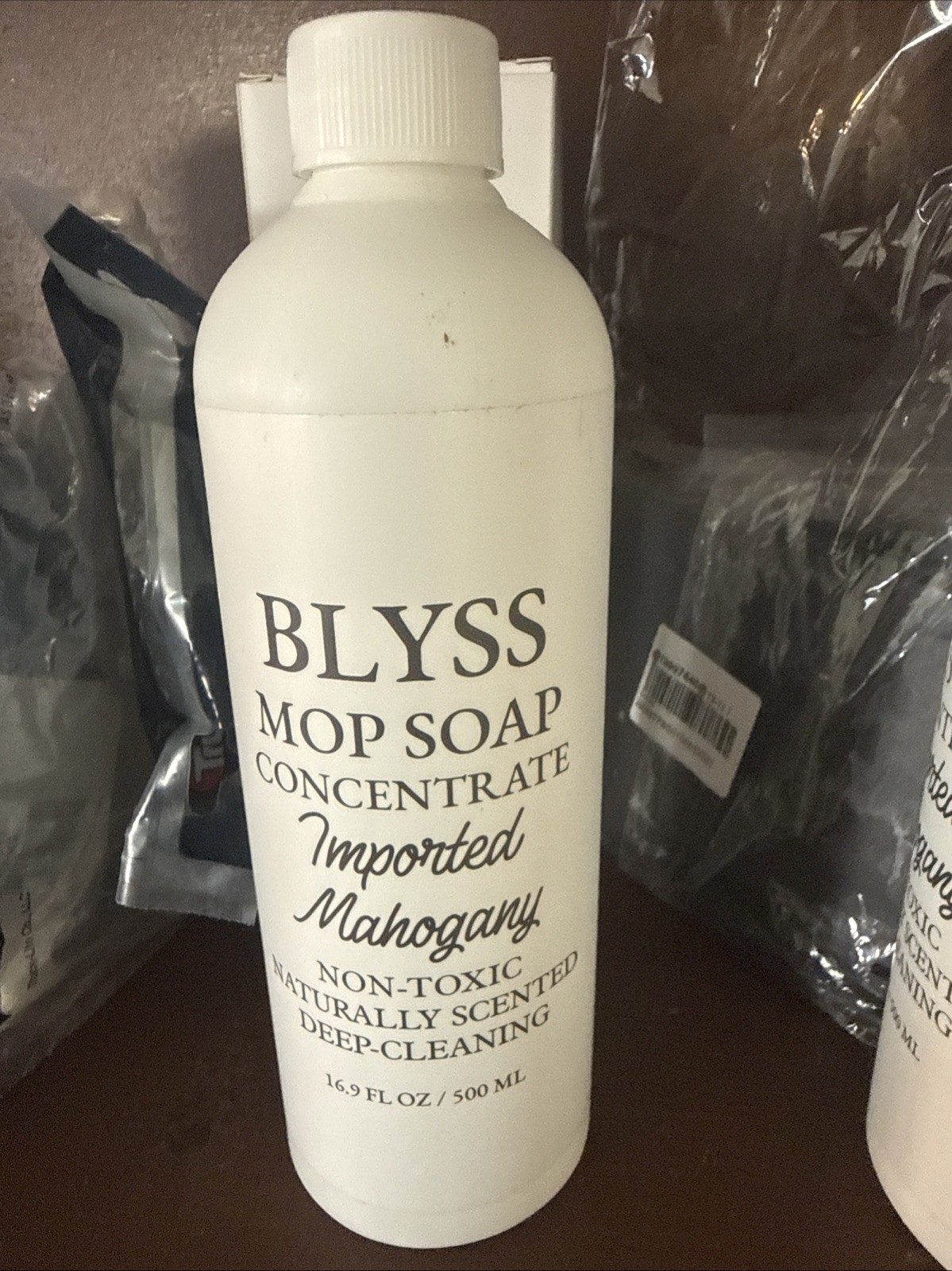 Blyss Mop Soap Imported Mahogany 16.9 Oz 500 ML