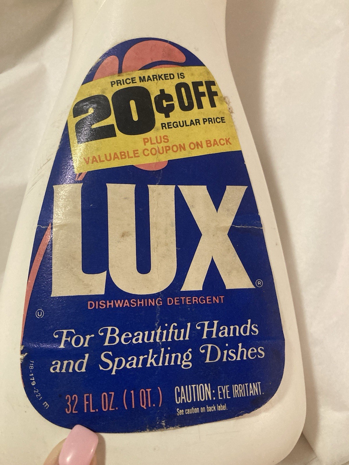 Vtg LUXUnused 1980’s Lever LUX Dishwashing Liquid Dish Detergent 32 Ounces Prop!