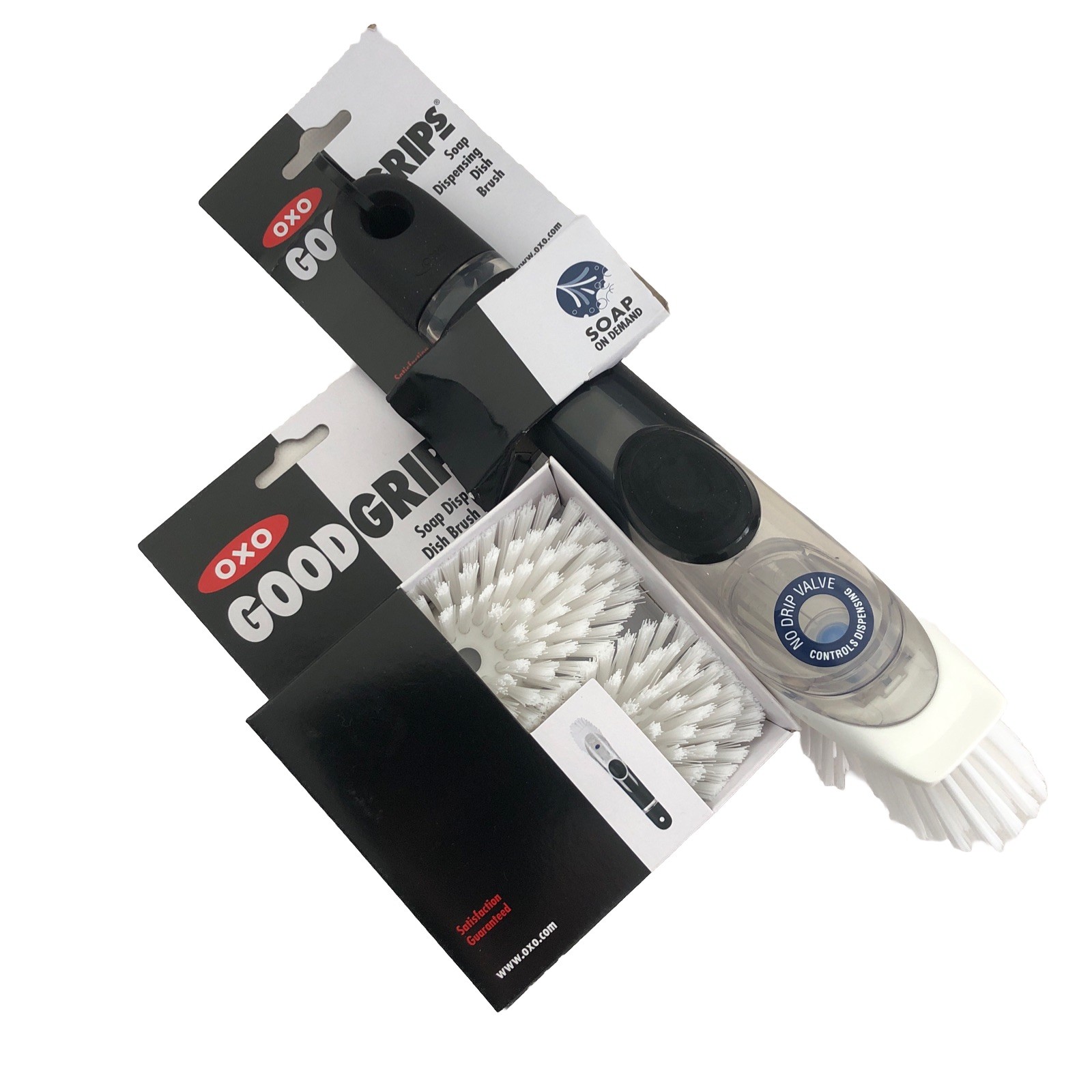 New OXO Good Grips Soap Dispensing Dish Brush with 2 Refills