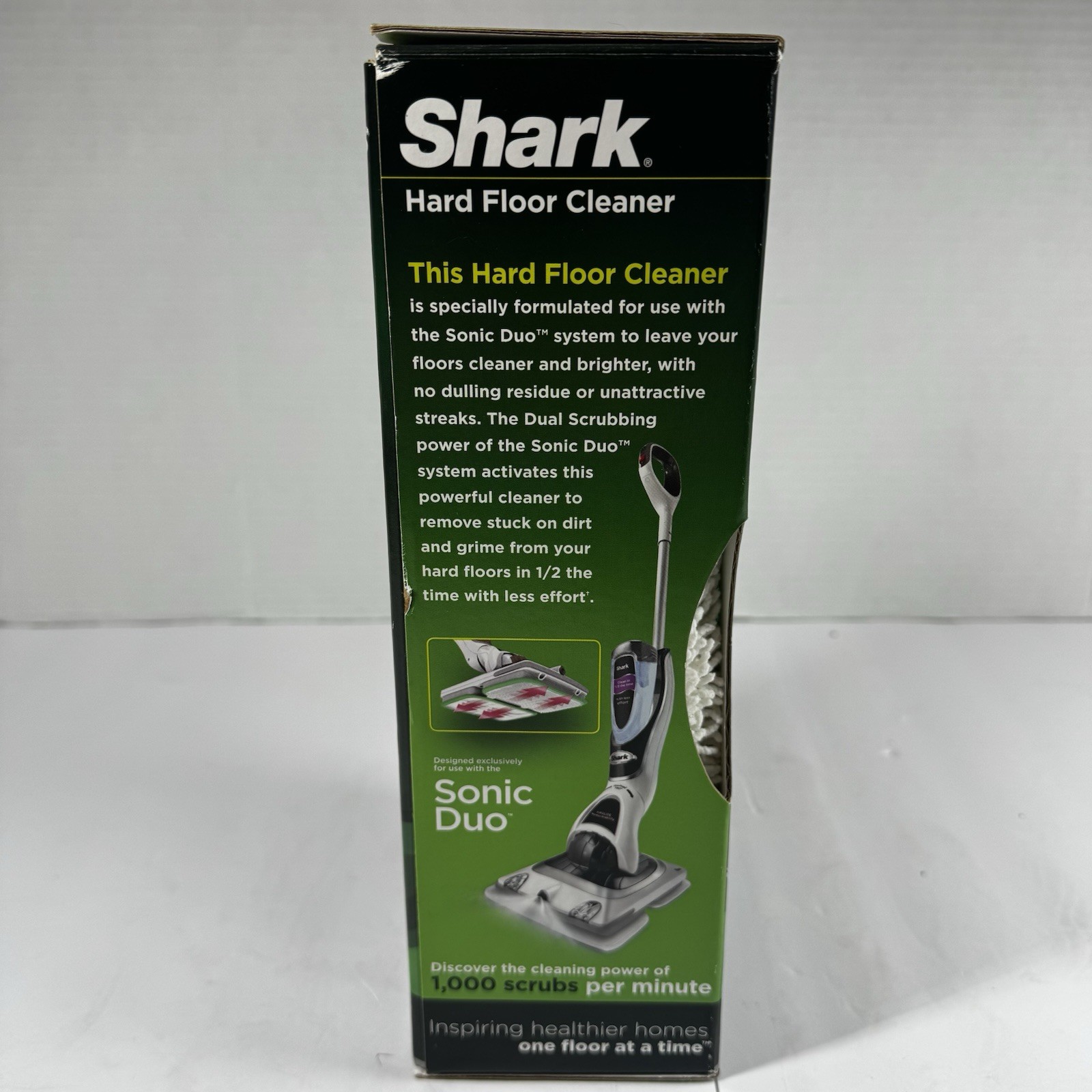Shark Wood/Hard Floor Cleaner 28oz Italian Citrus Concentrate Washable Pad
