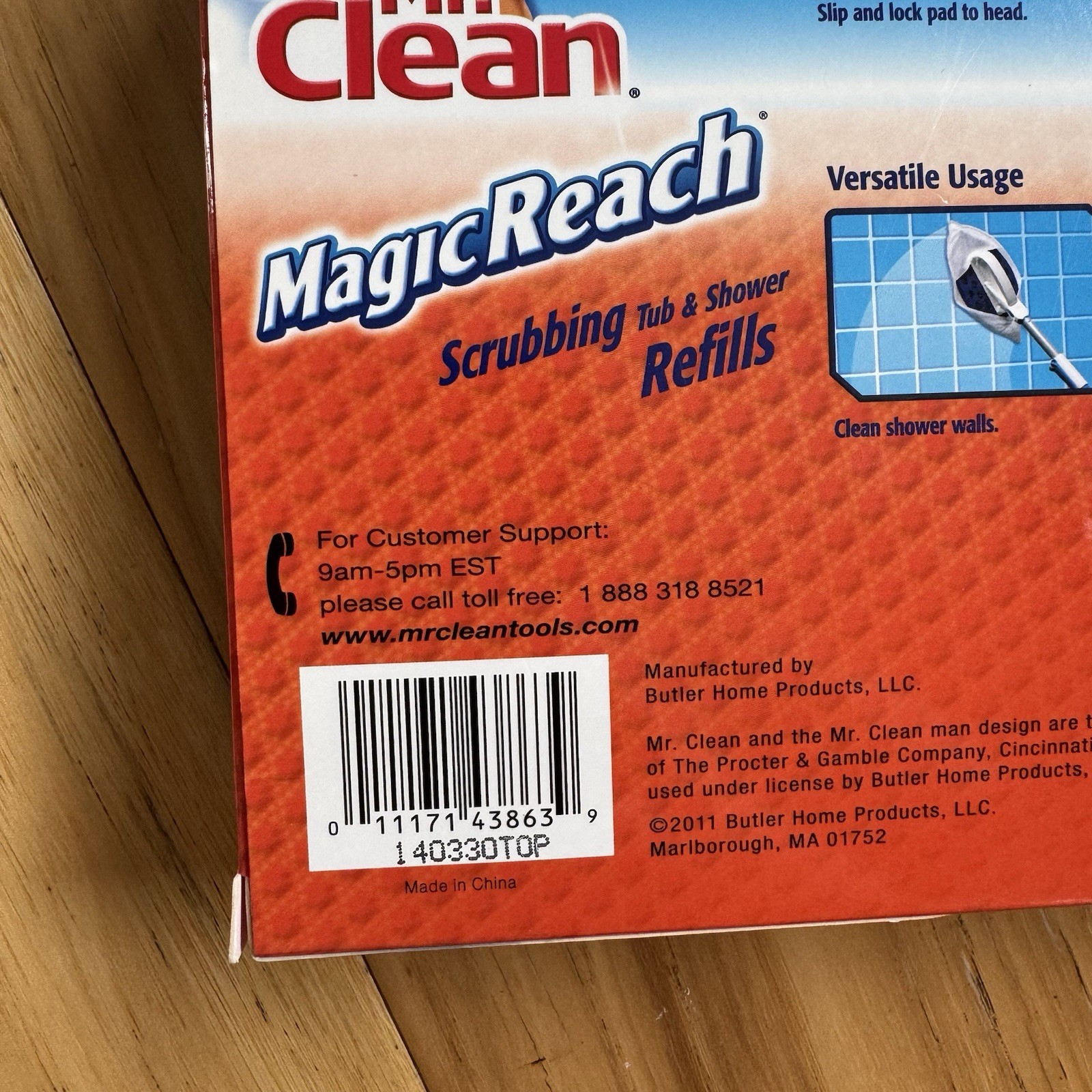 Mr. Clean Magic Reach Scrubbing Tub Shower Refills 4 Boxes Open Box 37 Pads!