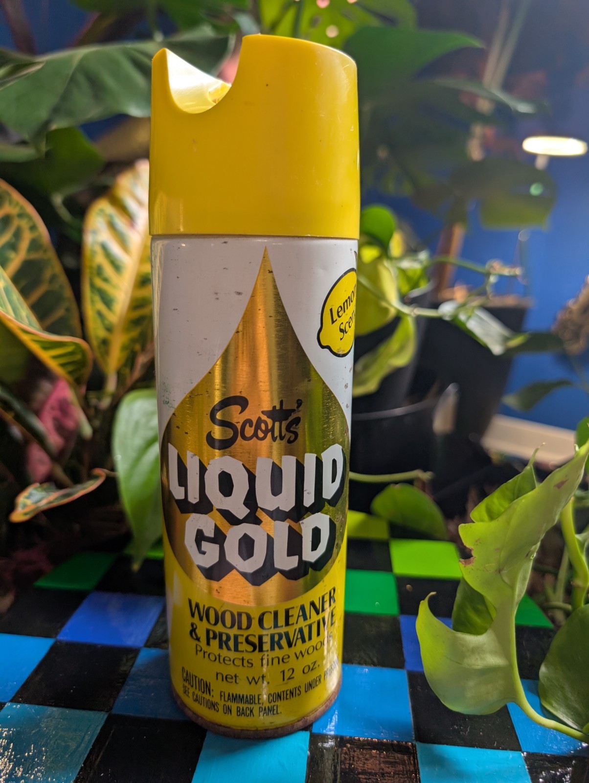 Vintage Scott’s Liquid Gold 14 oz Lemon Scent Wood Cleaner Prop Full 1980s 90s