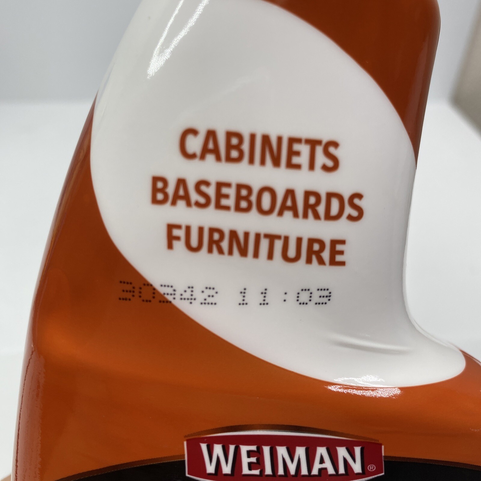 Weiman Wood Cleaner and Furniture Polish Spray 16 Fluid Ounce Bottle