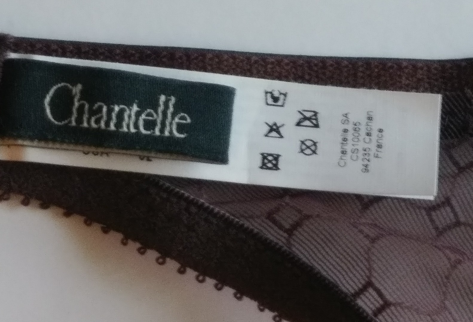 CHANTELLE CHIC PUSH-UP PLUNGE UNDERWIRE REMOVABLE PADS BROWN SIZE 32-D STY#36460