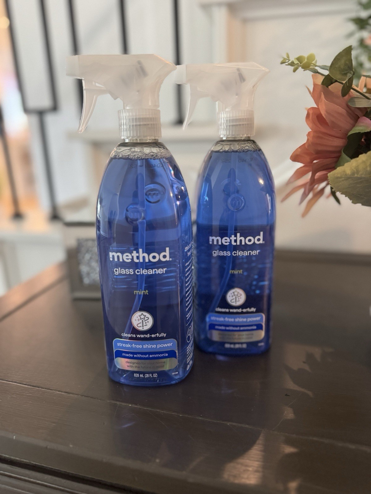 2 Method Glass Cleaner MINT Scent Trigger Spray Bottle Streak-Free Shine, 28 Oz