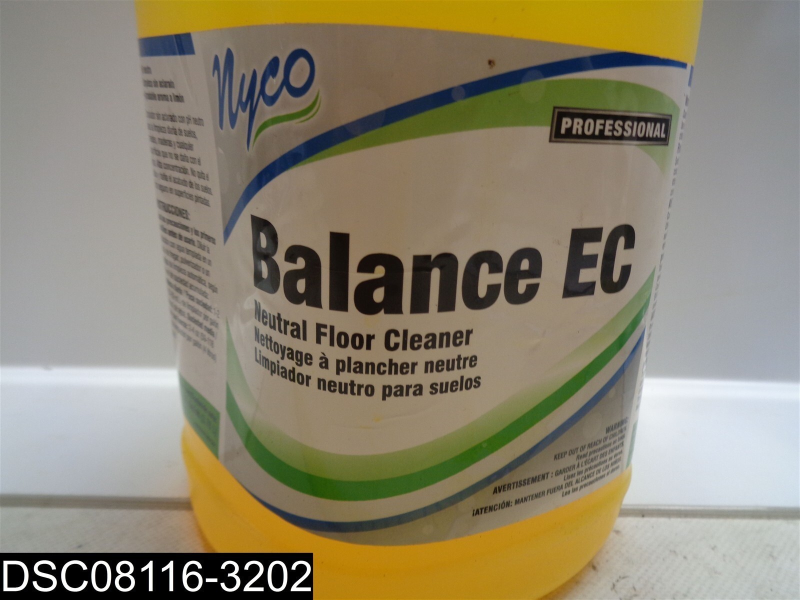 QTY=1 Gallon: NL158-G4 Nyco Balance EC Neutral Floor Cleaner 605376158449