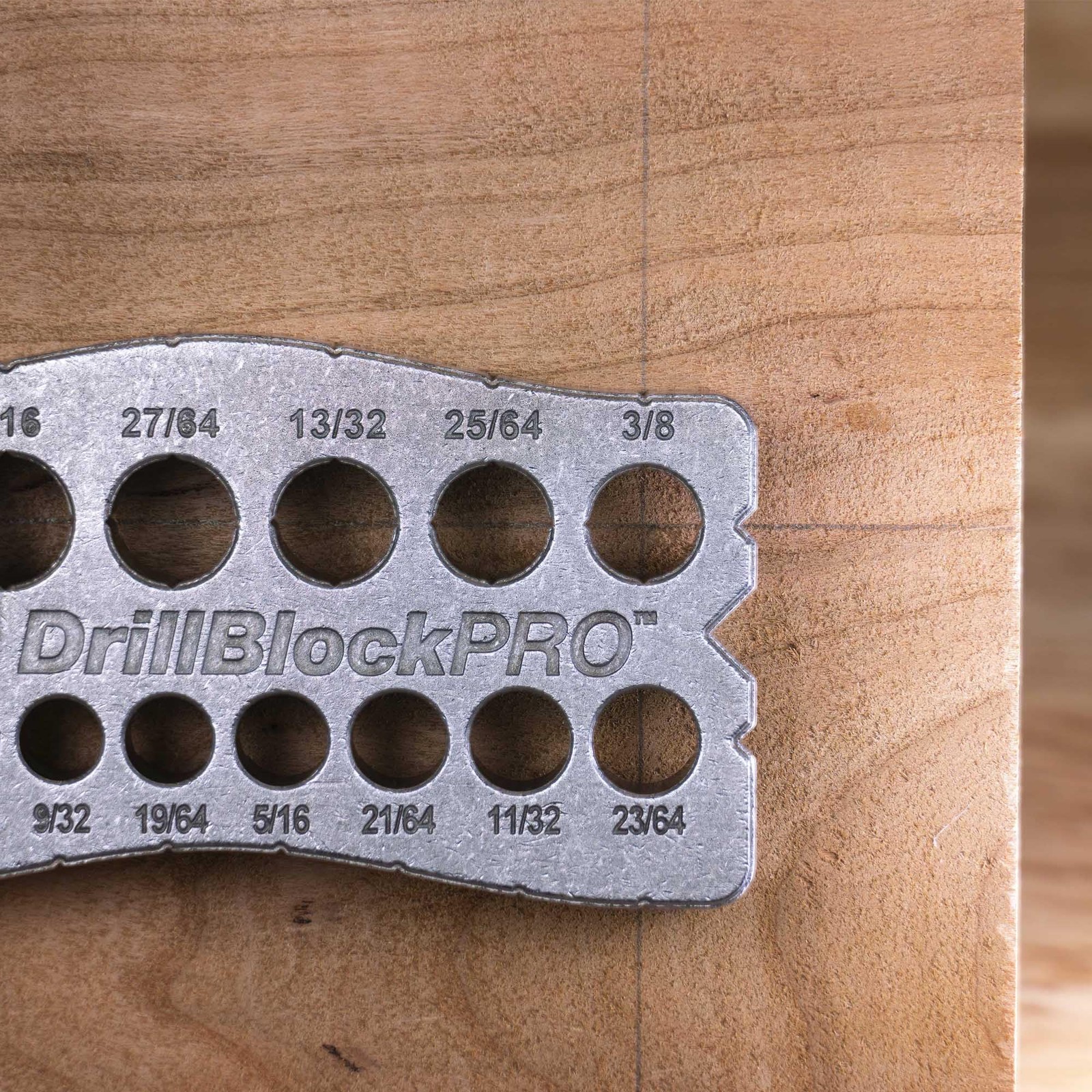 1307 Drill Block PRO – All-Metal Handheld Drilling Guide for Straight Holes. …