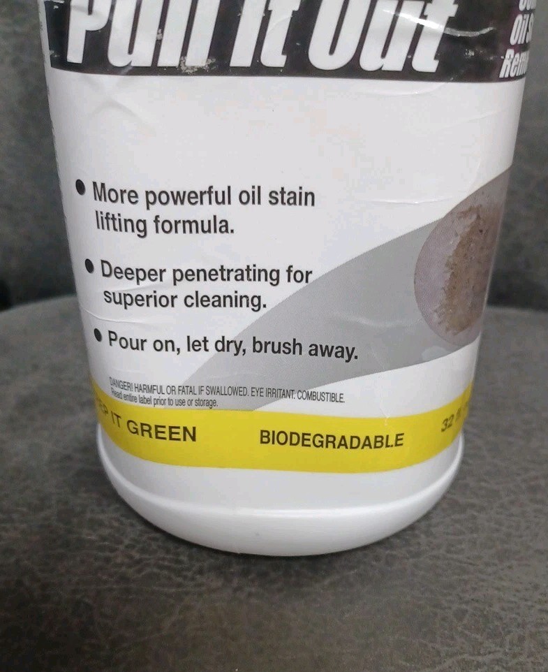 CHOMP! Concrete Oil Stain Remover: Pull It Out Removes and Cleans Oils, 32 Fl Oz