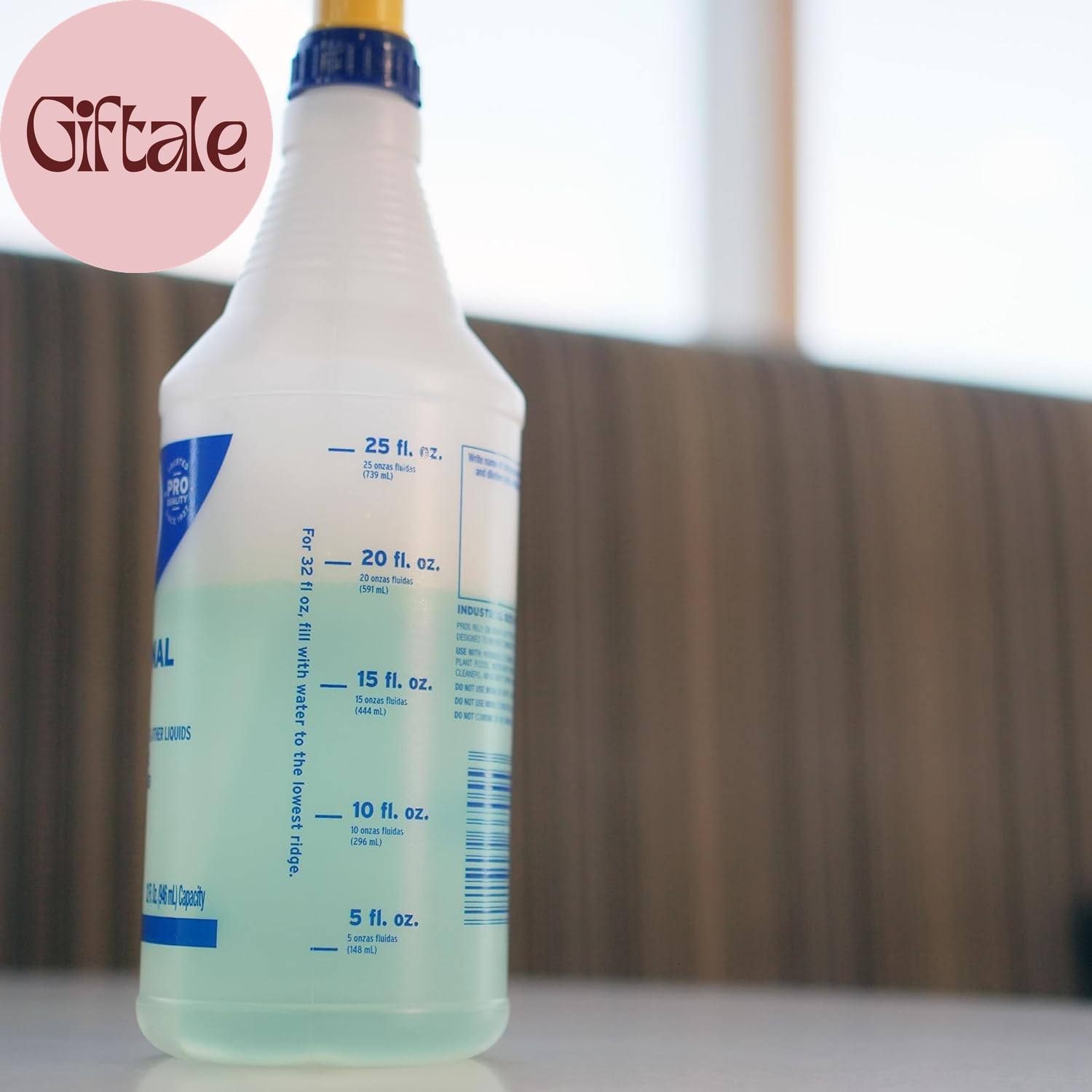 Professional Sprayer Bottle – 32 Oz (Case of 36) – HDPRO36 – Versatile Adjustabl