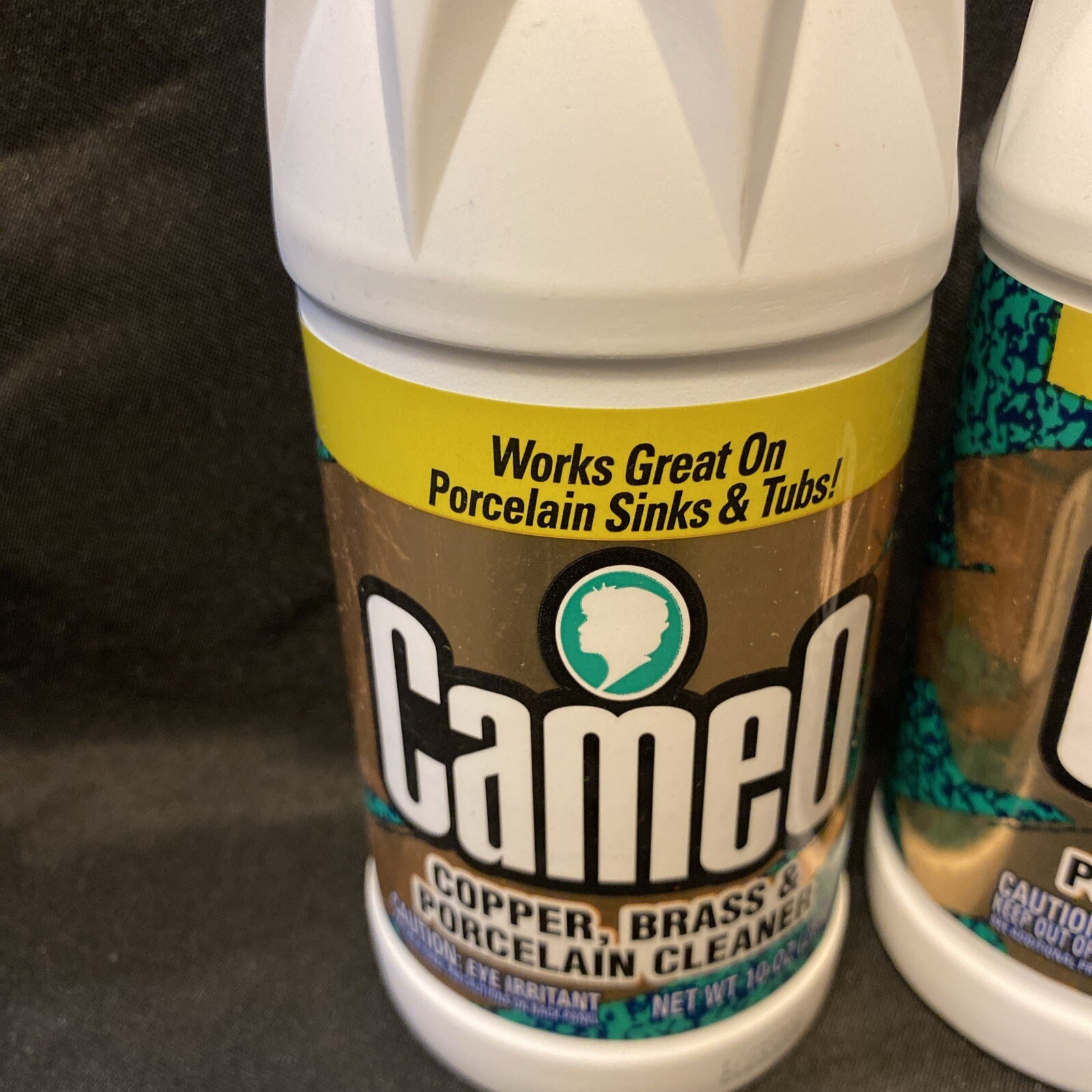 Lot Of 2 Cameo Copper Brass Porcelain Powder Cleaner 10 oz each Discontinued