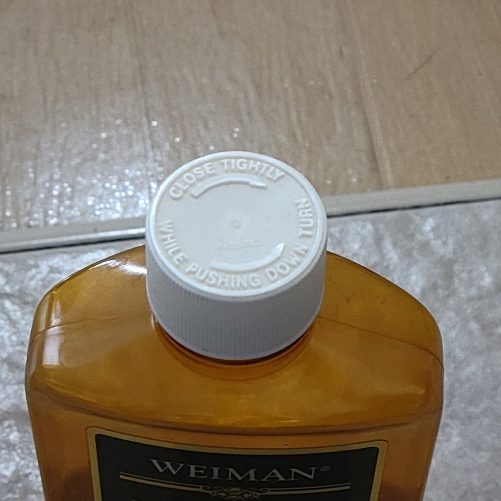 Weiman Lemon Oil Furniture Polish w/Sunscreen 1/3 Full 16 fl oz Made in USA