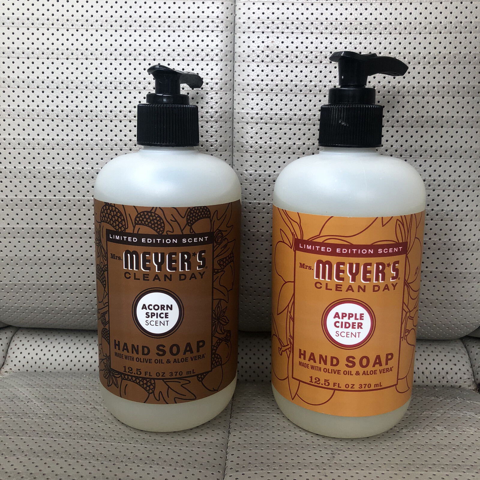 Bundle Mrs Meyers Hand Soap APPLE CIDER & ACORN SPICE 2 PACK