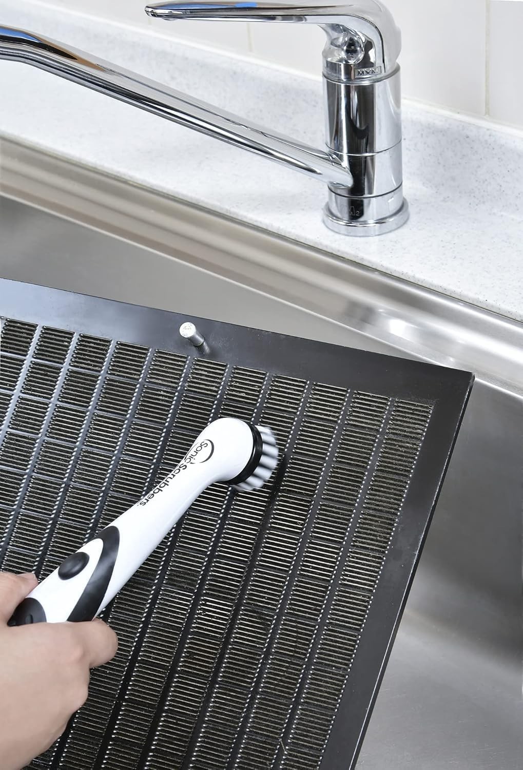 Water-Resistant Sonic Scrubber – 3 Interchangeable Heads for Effortless Cleaning